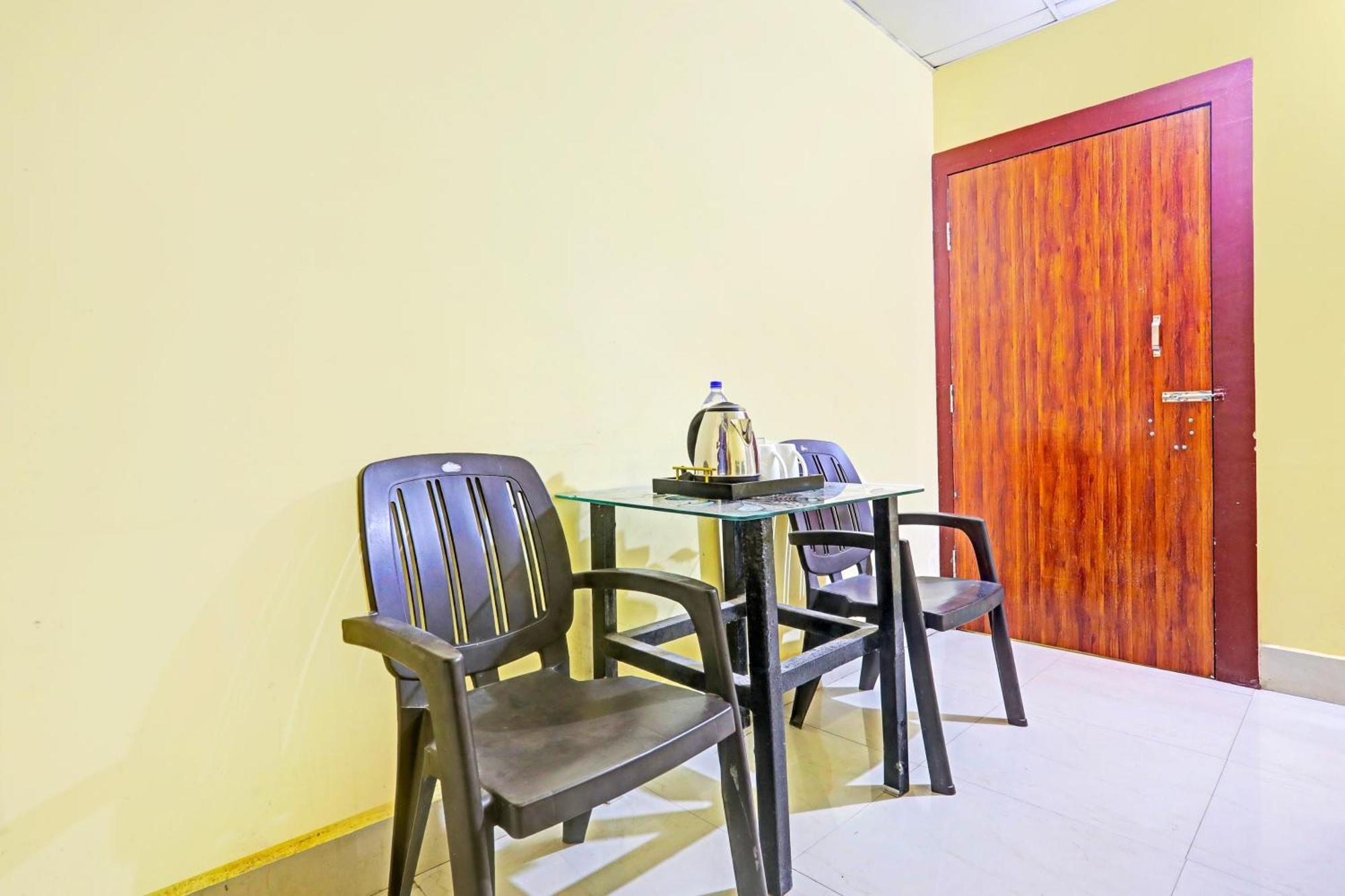 Hotel O Payal Palace Kendrapara Exteriör bild