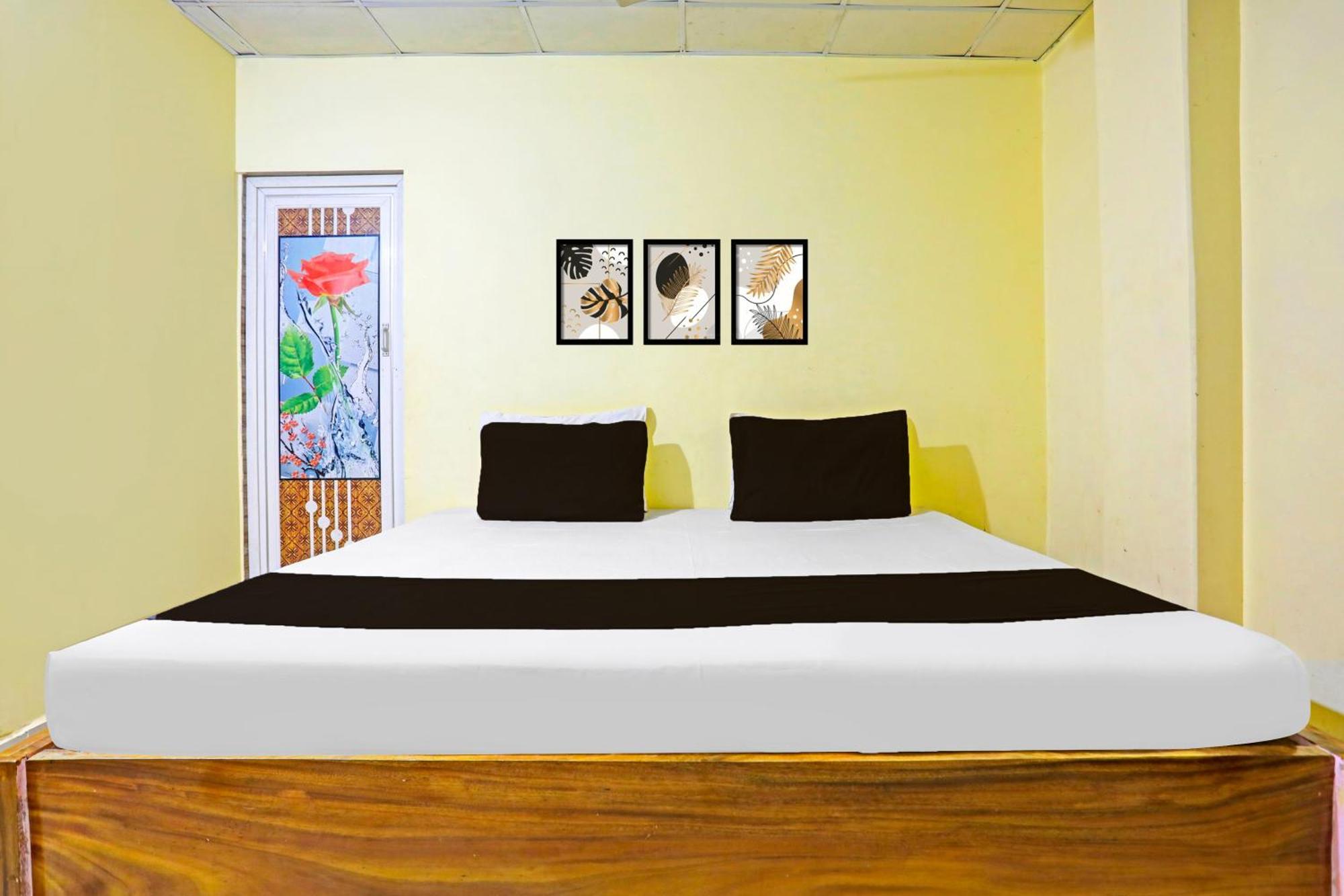 Hotel O Payal Palace Kendrapara Exteriör bild