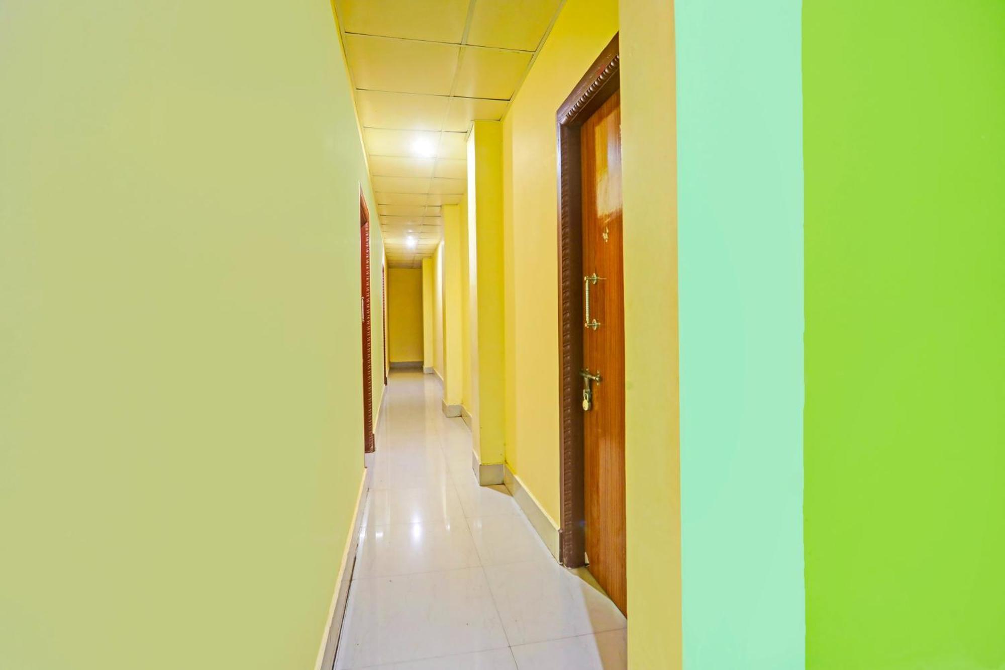 Hotel O Payal Palace Kendrapara Exteriör bild